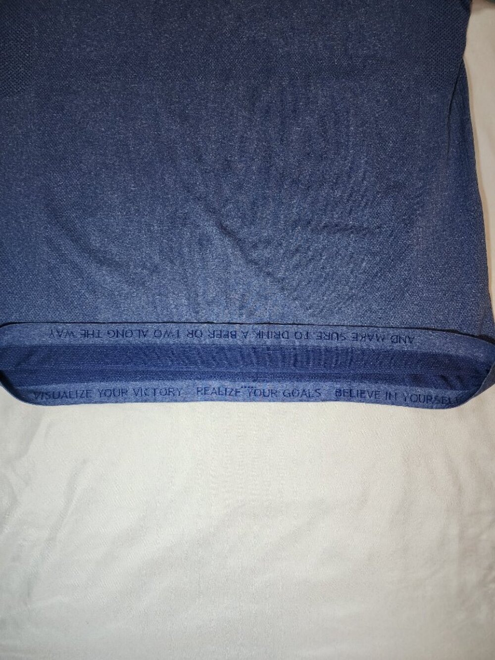 Lululemon Metal Vent Tech V-Neck Men's Large Blue Performance Shirt - Picture 2 of 5